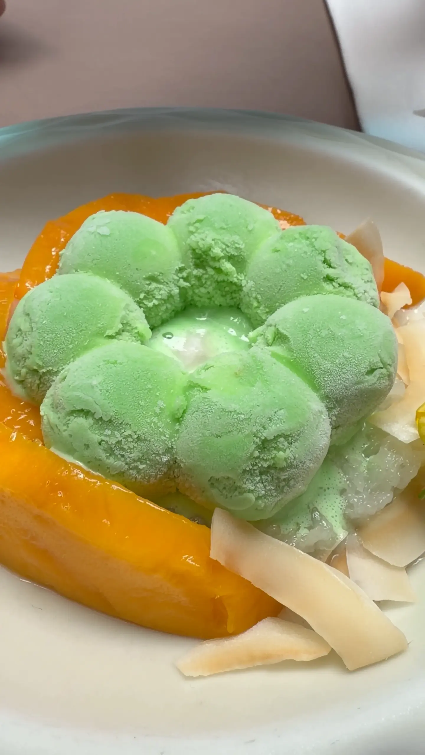 Mango sticky rice with pandan at Aimy Munich